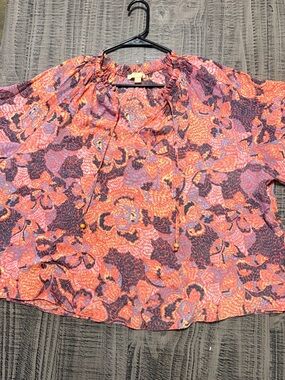Floral Peasant Blouse in Coral and Purple - Hope & Harlow